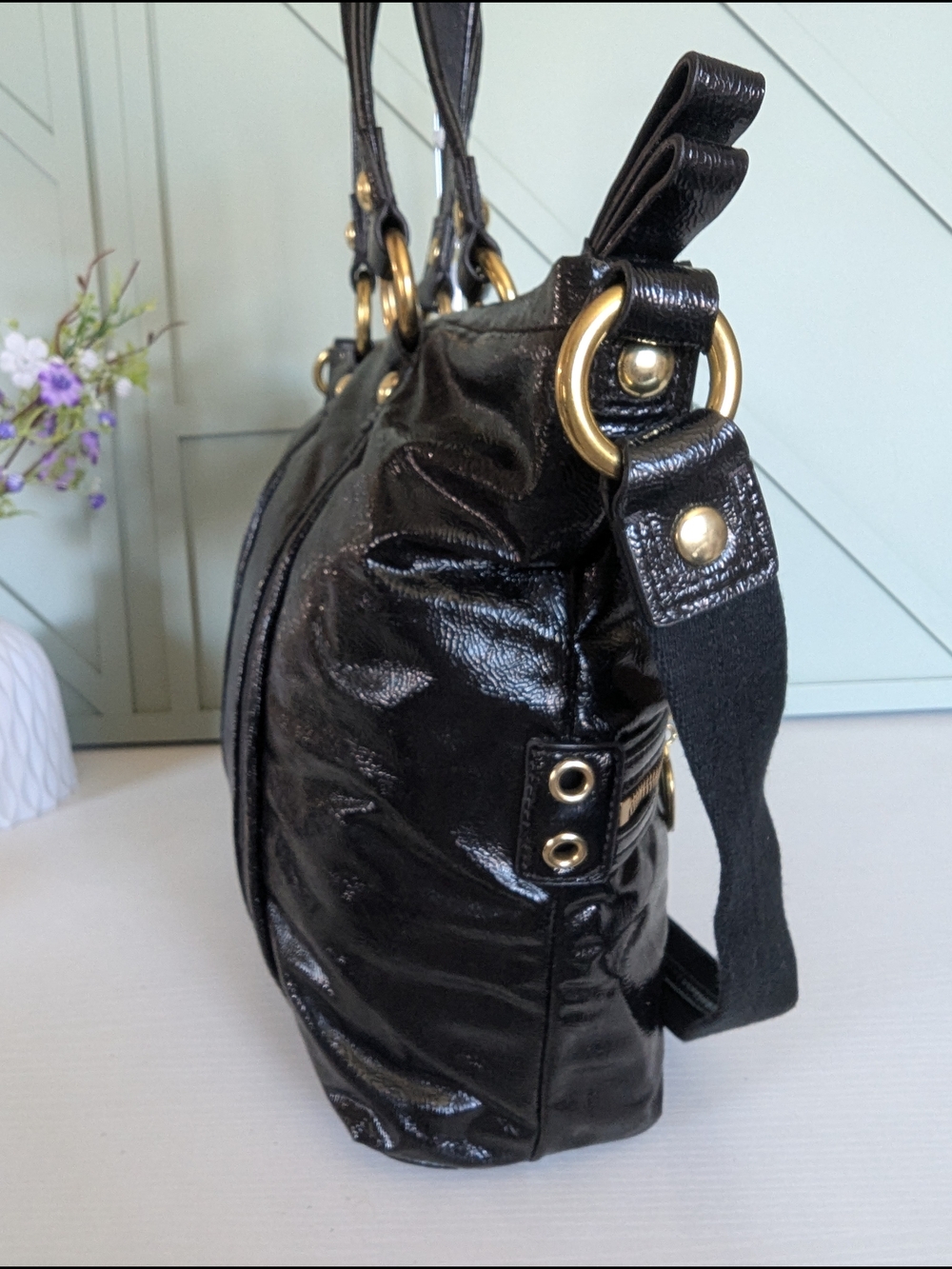Vintage Y2K-era Coach Poppy Daisy Liquid Gloss Black Patent Leather Tote - Picture 6 of 14